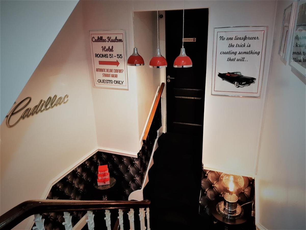 Cadillac Kustomz Hotel - Breakfast Available Rothesay Ngoại thất bức ảnh